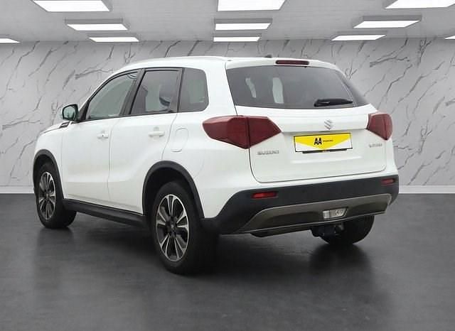 Used Suzuki Vitara SZ5 140 HP (102 kW) 2019 White SUV