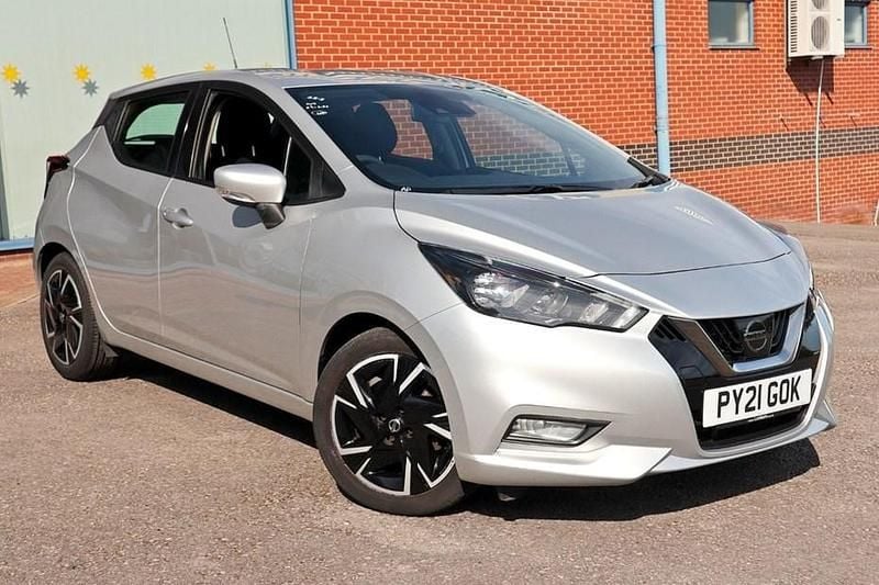 Used Nissan Micra Acenta 92 HP (67 kW) 2021 Silver Hatchback