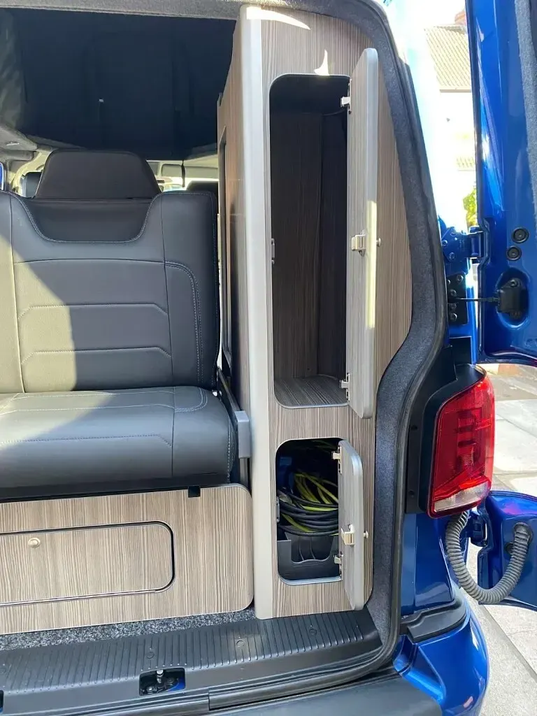 Used VW Transporter Highline 150 HP (110 kW) 2020 Blue Van