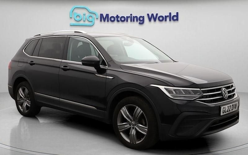 Used 2024 VW Tiguan Allspace Life SUV | £19,800 (Super price) - Image 1/4