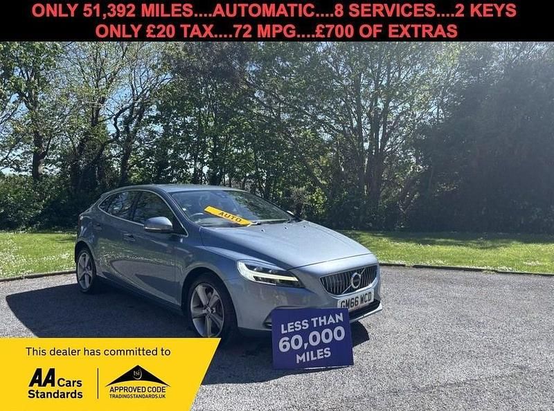 Blue Used 2017 Volvo V40 Inscription Estate | £11,495 (Fair price) - Image 1/3