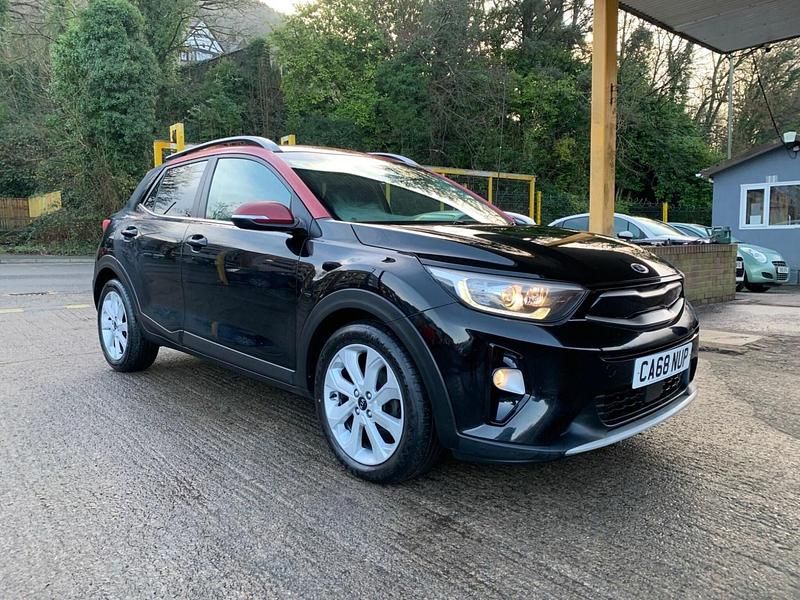 Black Used 2018 Kia Stonic First Edition SUV | £7,795 (Fair price) - Image 1/4