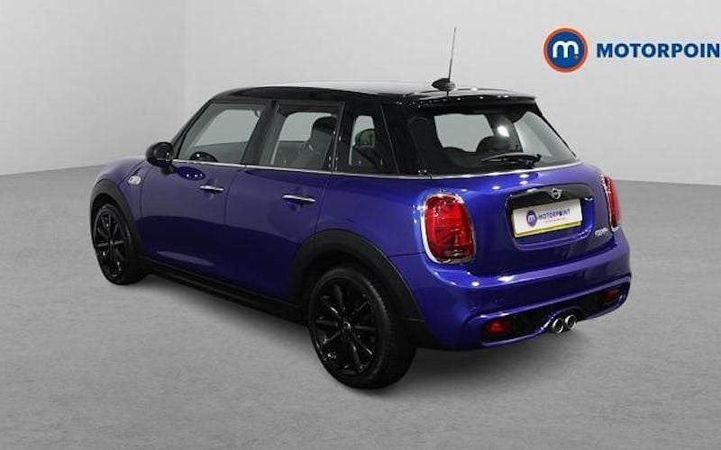 Used Mini Cooper S Hatch 192 HP (141 kW) 2018 Blue Hatchback