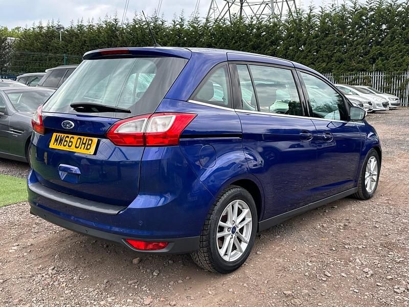 Used Ford Grand C-Max Zetec 2016 Blue MPV