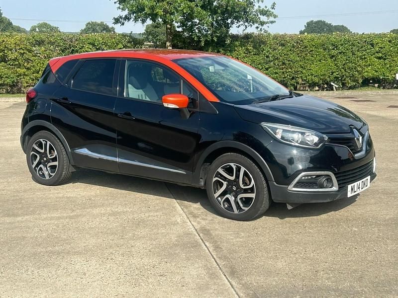 Black Used 2014 Renault Captur Dynamique SUV | £5,695 (Fair price) - Image 1/4