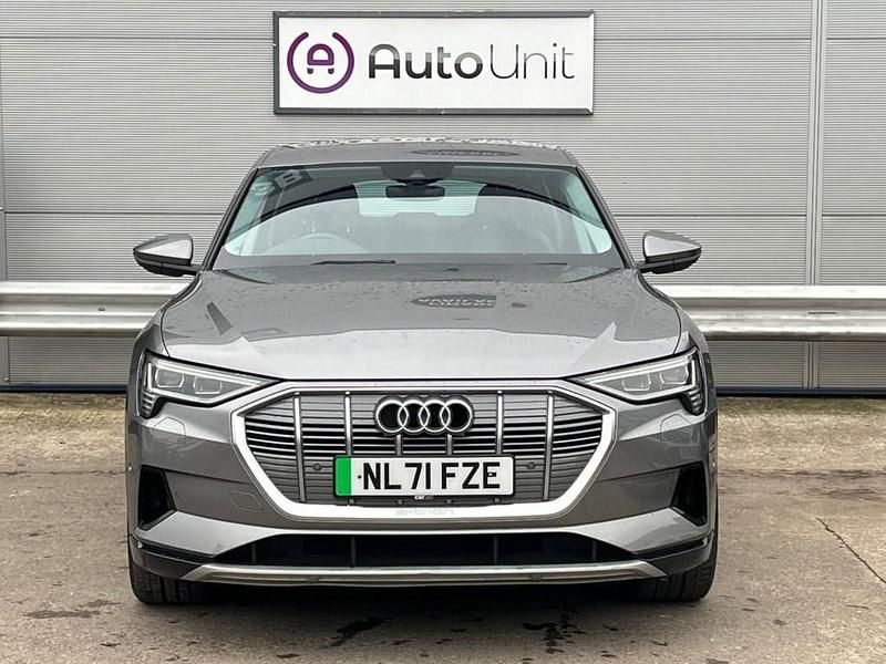 Used Audi e-tron Design 230 kW (313 HP) 2021 Grey SUV