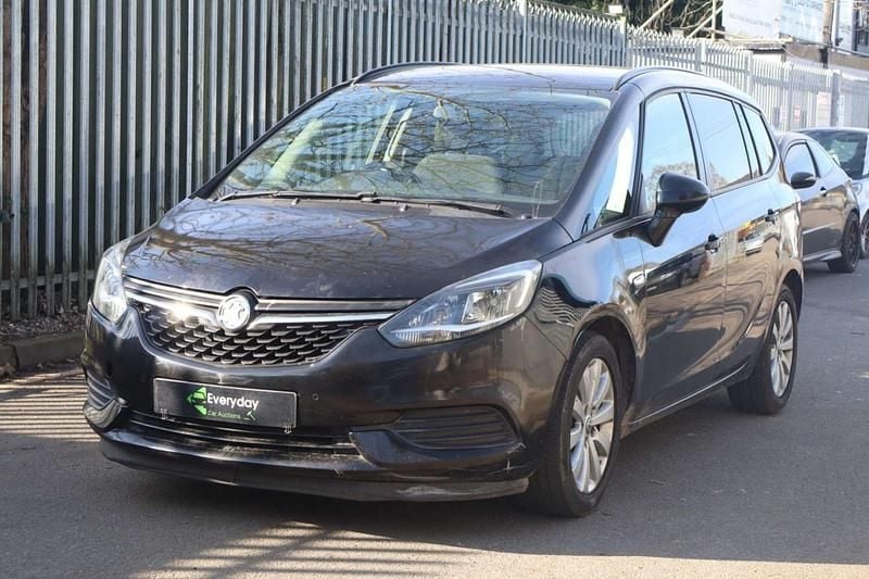 Used Vauxhall Zafira Tourer Design Edition 140 HP (102 kW) 2017 Black MPV