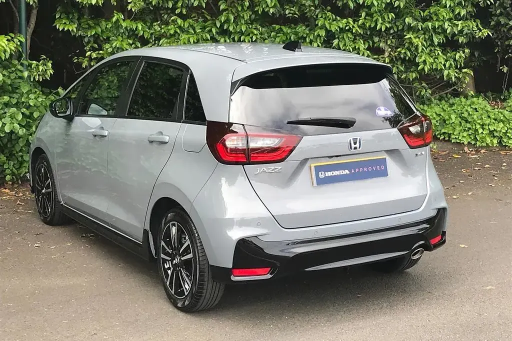 Used Honda Jazz Advance 122 HP (89 kW) 2025 Grey Hatchback