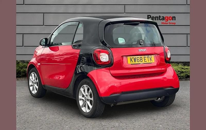 Used Smart ForTwo Coupé Passion 71 HP (52 kW) 2019 Black Coupe
