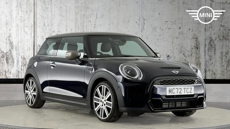 Used Mini Cooper S Exclusive 176 HP (129 kW) 2023 Black Hatchback