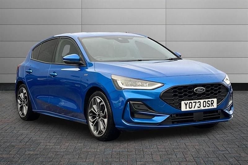Used Ford Focus ST-Line X 155 HP (114 kW) 2024 Blue Hatchback