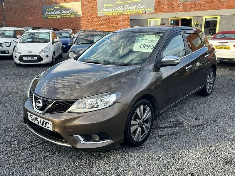 Beige Used 2015 Nissan Pulsar Tekna Hatchback | £4,995 (Fair price) - Image 1/4