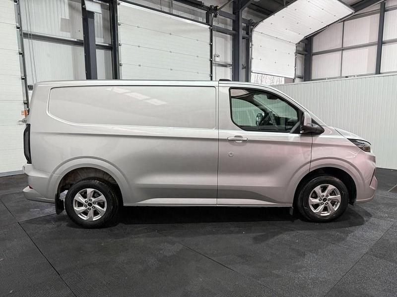 Used Ford Transit Custom Limited 136 HP (100 kW) 2025 Silver Van