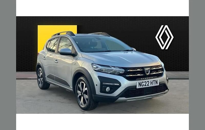 Used Dacia Sandero Prestige 90 HP (66 kW) 2022 Grey SUV