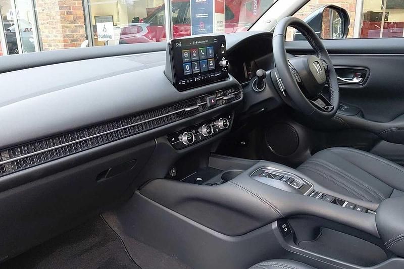 Used Honda ZR-V Advance 184 HP (135 kW) 2026 Nordic forest SUV