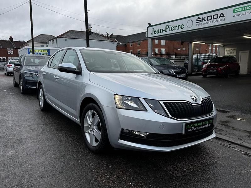 Used Skoda Octavia SE 2018 Silver Hatchback