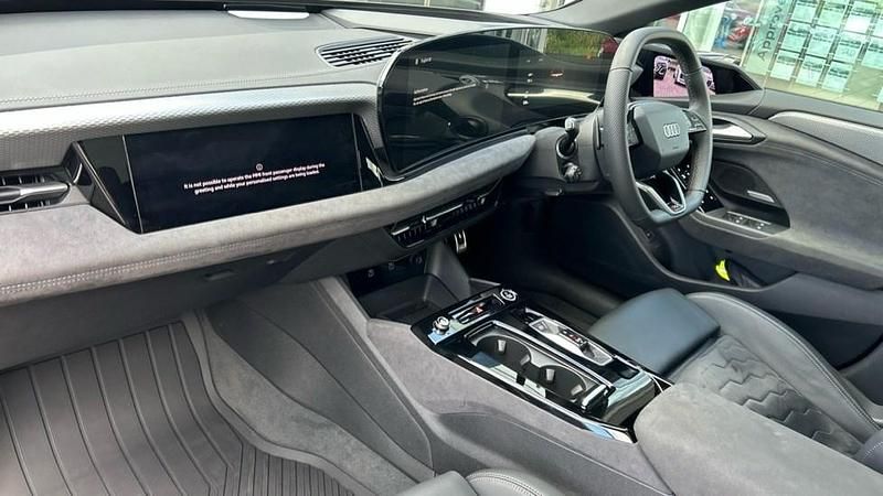 Used Audi A6 e-tron Performance 269 kW (367 HP) 2025 Grey  Estate