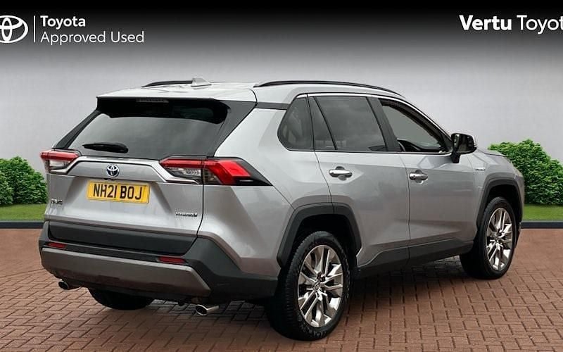 Used Toyota RAV4 218 HP (160 kW) 2025 SUV