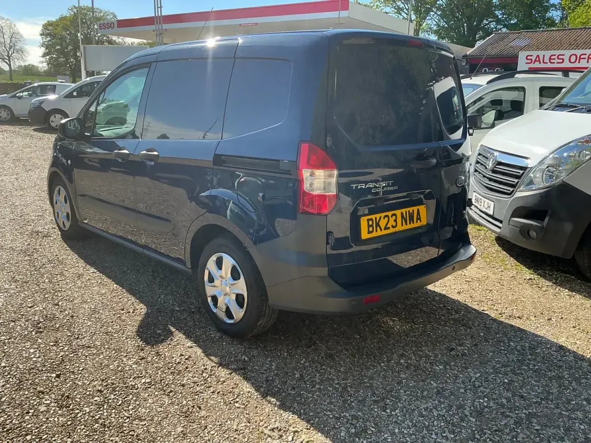 Gebraucht Ford Transit Trend 2023 Blau Van