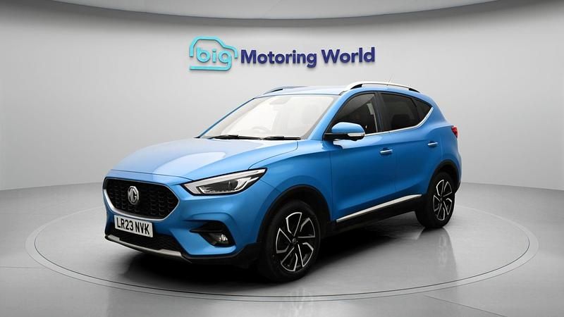 Used MG ZS Exclusive 111 HP (81 kW) 2023 Blue SUV