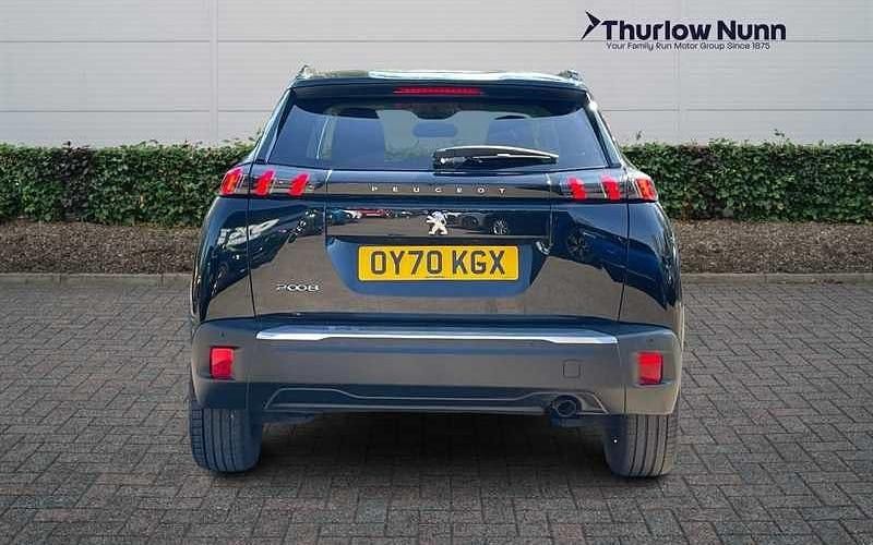 Used Peugeot 2008 Allure Premium 101 HP (74 kW) 2022 SUV