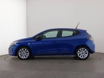 Used Renault Clio V Evolution 143 HP (105 kW) 2024 Blue Hatchback