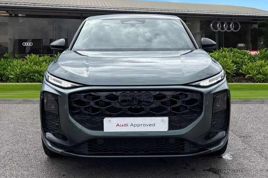Used Audi Q3 Comfort 2026 SUV
