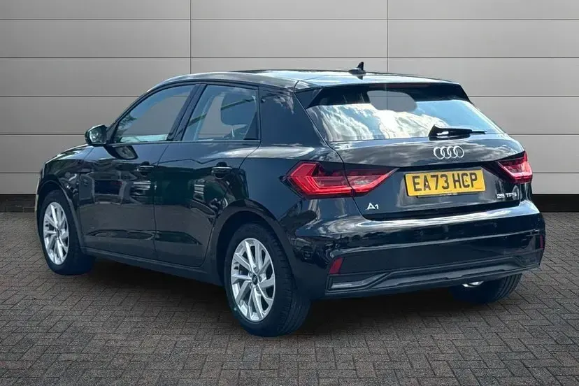Used Audi A1 Sportback Sport 94 HP (69 kW) 2023 Black Hatchback