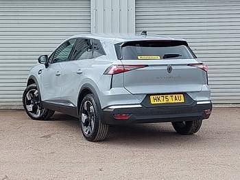 Usado Renault Symbioz Techno 140 HP (102 kW) 2025 Cinzento SUV