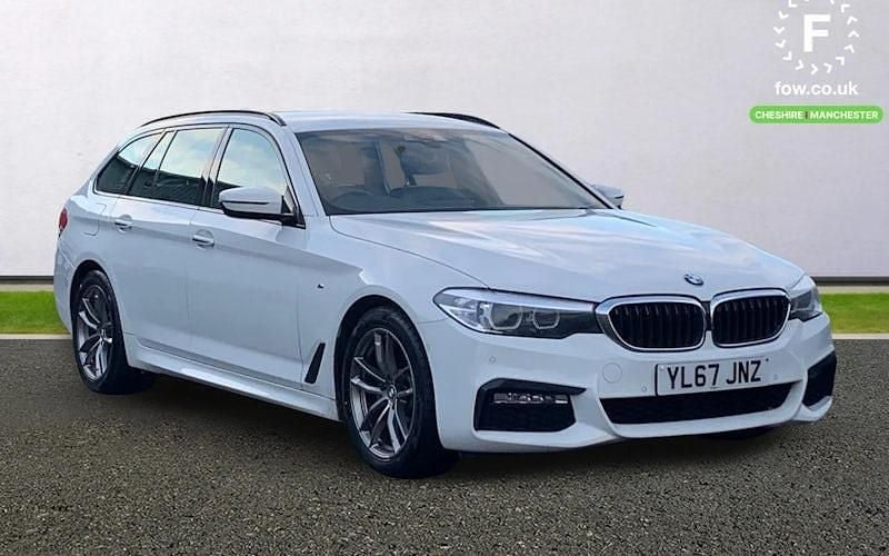 White Used 2018 BMW 520 M Sport Estate | £16,399 (Good price) - Image 1/4