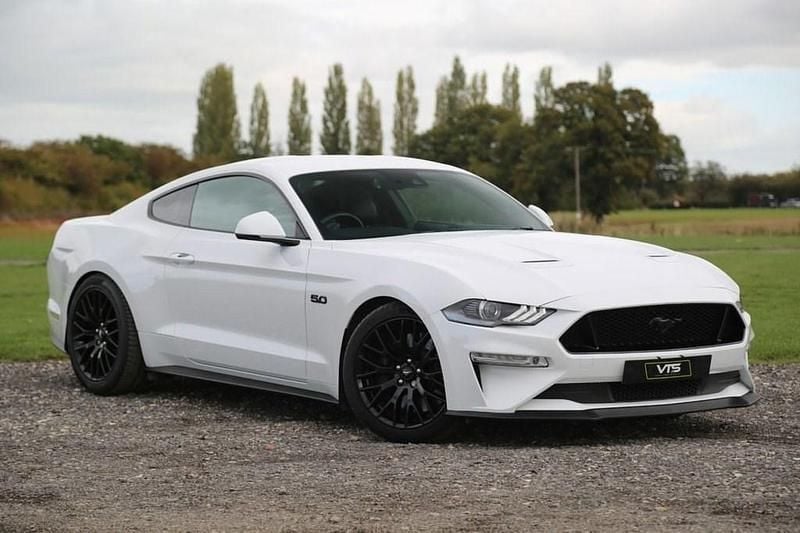 White Used 2018 Ford Mustang GT Fastback Coupe | £33,990 (Fair price) - Image 1/4