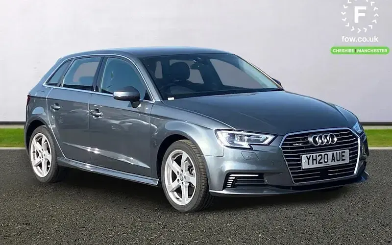 Used Audi A3 e-tron Advanced 204 HP (150 kW) 2020 Hatchback