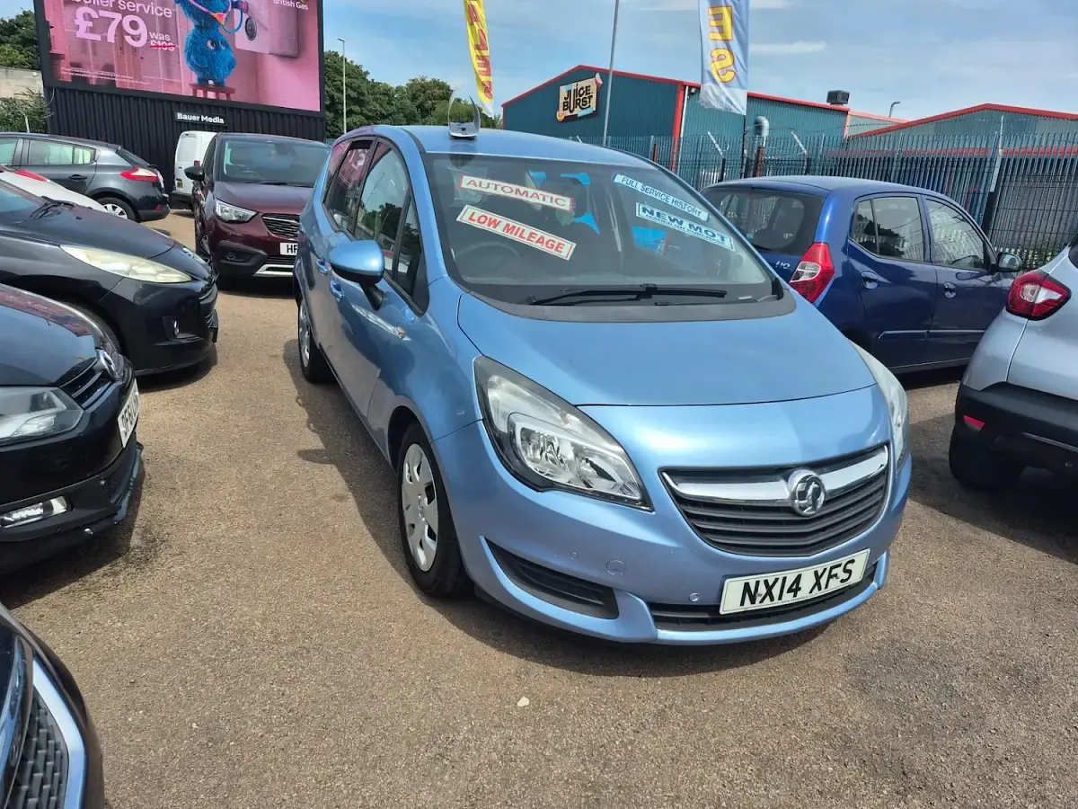 Used Vauxhall Meriva 2014 Blue MPV