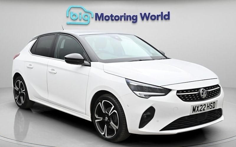 Used Vauxhall Corsa Edition 75 HP (55 kW) 2022 White Hatchback