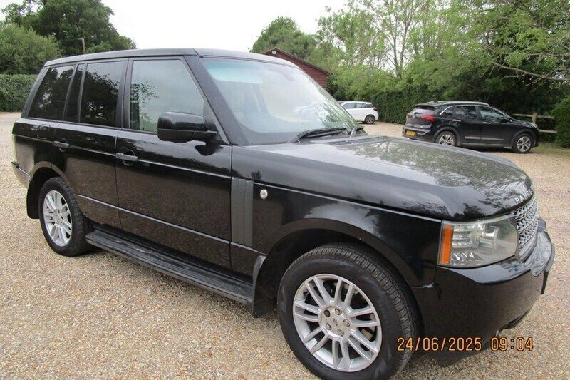 Black Used 2009 Land Rover Range Rover Vogue SUV | £5,895 (Good price) - Image 1/1