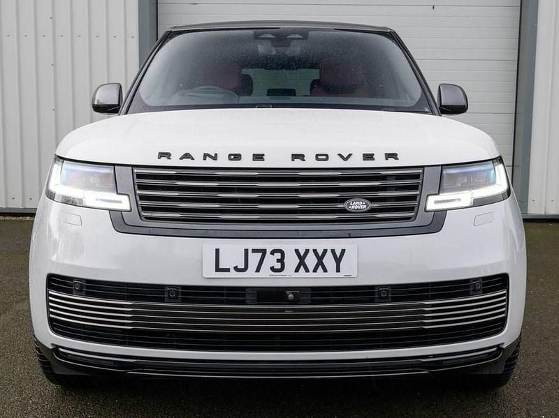 Used Land Rover Range Rover S 530 HP (389 kW) 2023 Grey SUV