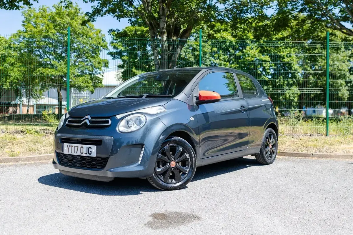 Used Citroën C1 Furio 68 HP (50 kW) 2017 Grey Hatchback