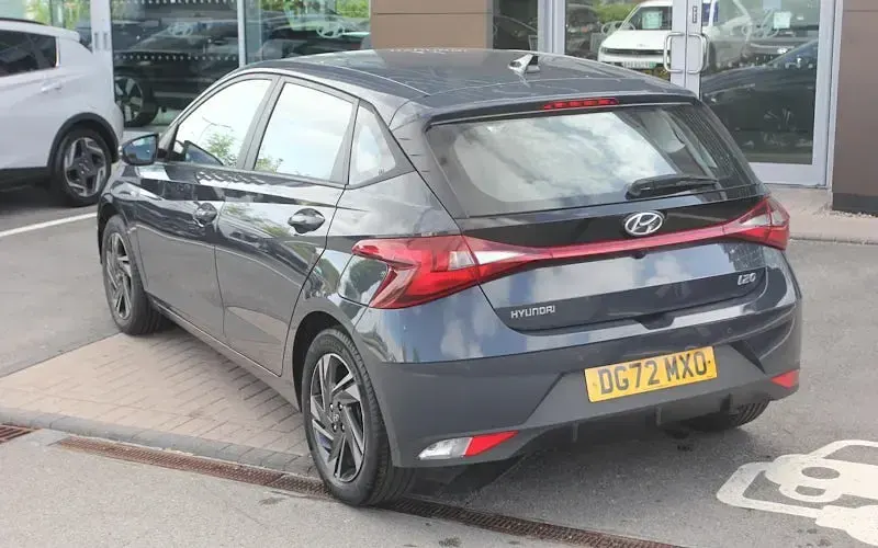 Used Hyundai i20 SE 101 HP (74 kW) 2022 Grey Hatchback