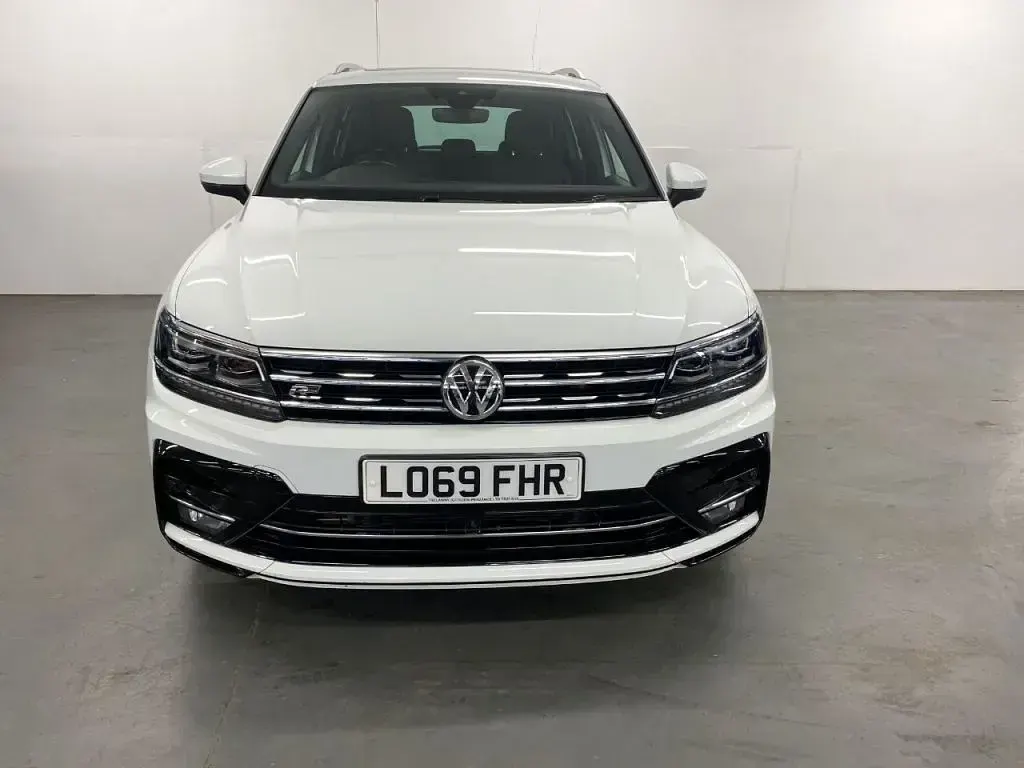 Used VW Tiguan R-line 150 HP (110 kW) 2020 White SUV