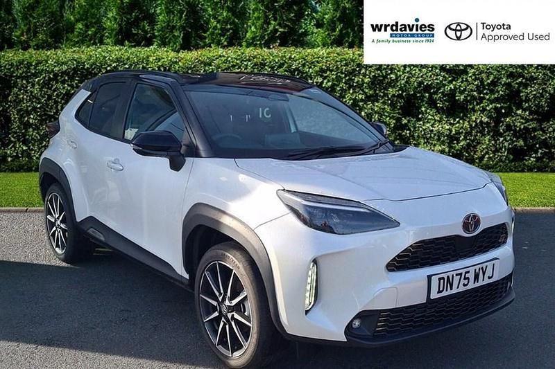 New Toyota Yaris Hybrid Sport 2025 SUV