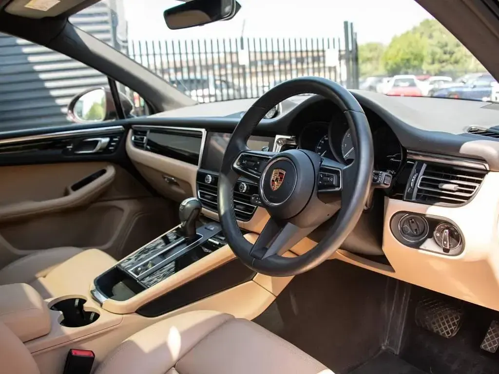 Used Porsche Macan S 374 HP (275 kW) 2024 Other SUV