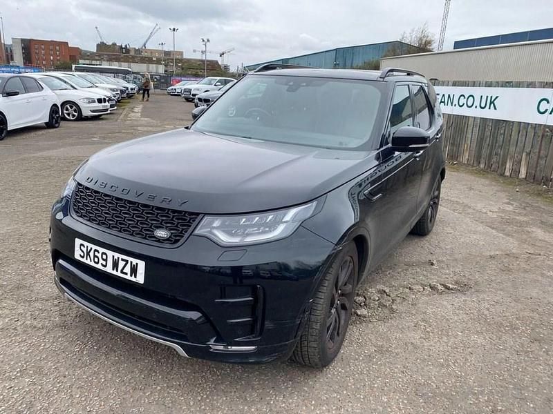 Used Land Rover Discovery 5 Landmark 306 HP (225 kW) 2019 Black SUV
