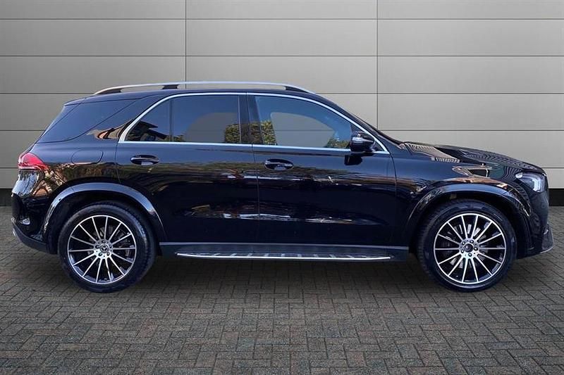 Used Mercedes GLE400 AMG line 330 HP (242 kW) 2022 Obsidian black Estate