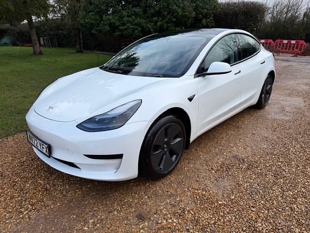 Used Tesla Model 3 RWD 208 kW (283 HP) 2022 White Sedan