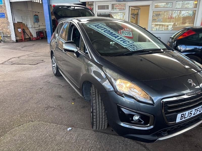 Begagnad Peugeot 3008 Allure 2015 Grå Kombi