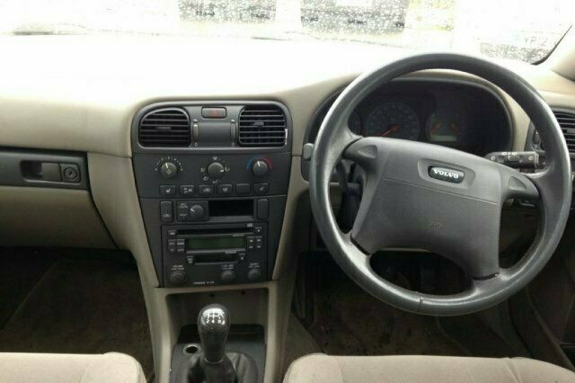 Used Volvo V40 2002 Estate