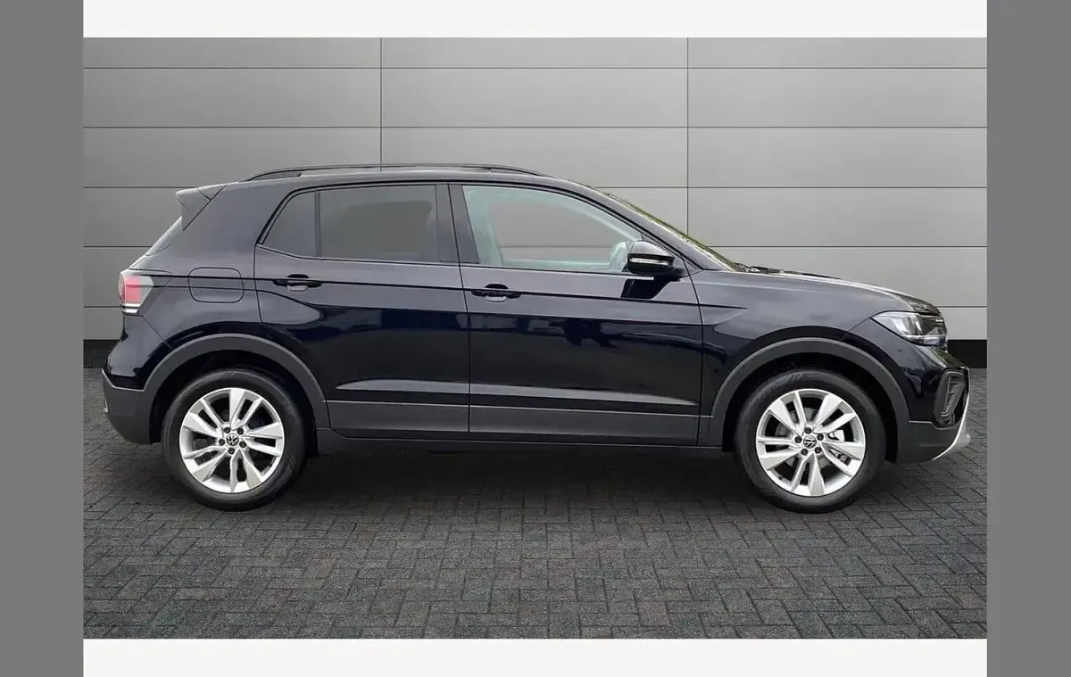 Used VW T-Cross Match 95 HP (69 kW) 2025 Black SUV