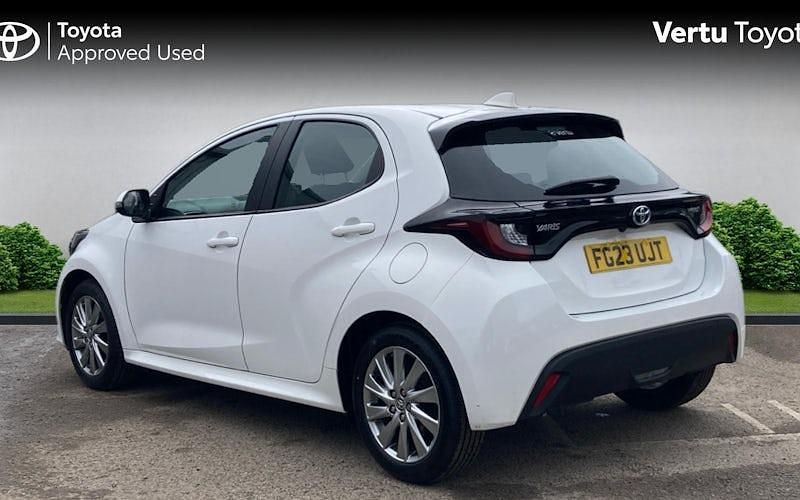 Used Toyota Yaris Hybrid 116 HP (85 kW) 2026 Hatchback