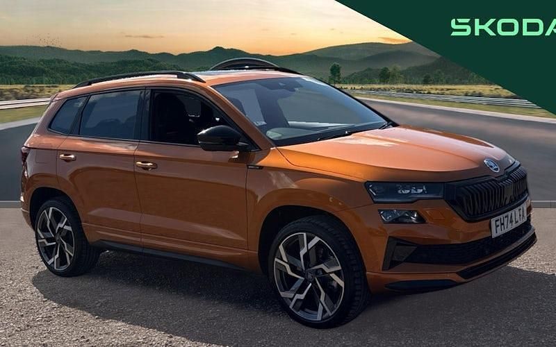 Used 2026 Skoda Karoq SportLine SUV | £32,495 (Expensive) - Image 1/4