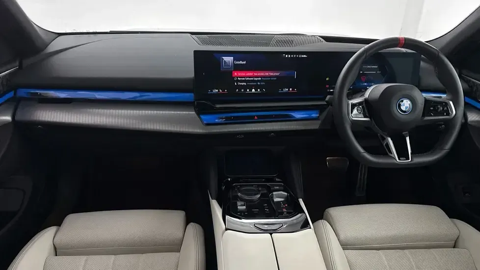 Used BMW i5 Comfort Edition 436 kW (593 HP) 2025 Blue
